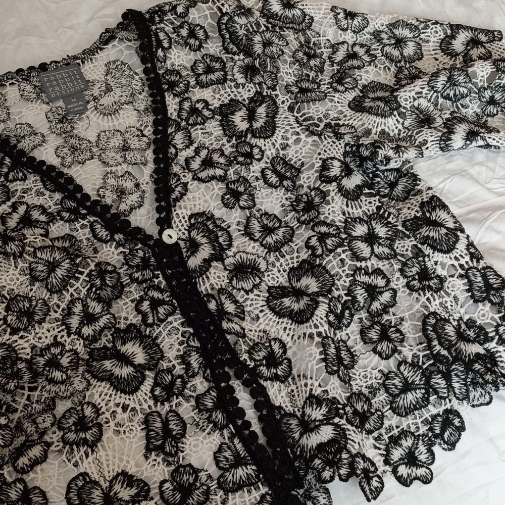 Rabbit Rabbit Rabbit Black and White Floral Lace Top